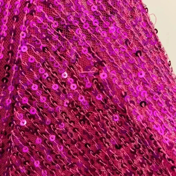 Fully sequinned  fuschia pink evening dress, plus size - Picture 12 of 16